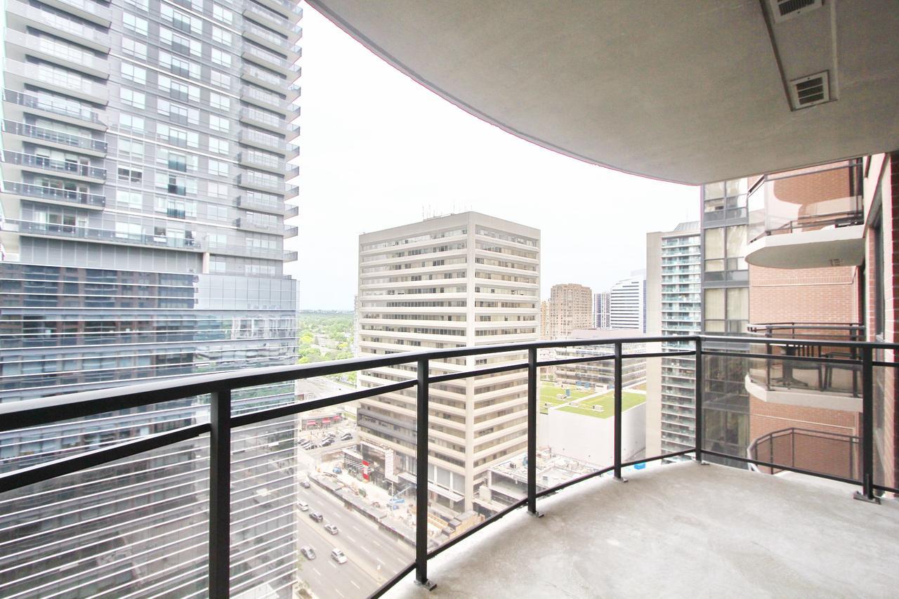 Pelicanstay At Yonge & Sheppard North York *