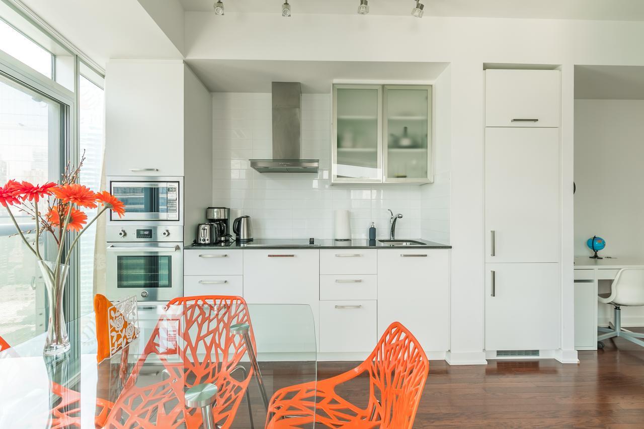 Simply Comfort. Gorgeous Downtown