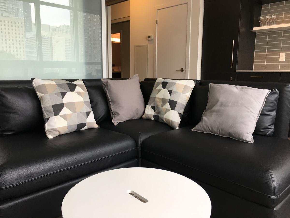 Metropolitan University-daphne Cockwell Complex Apartment