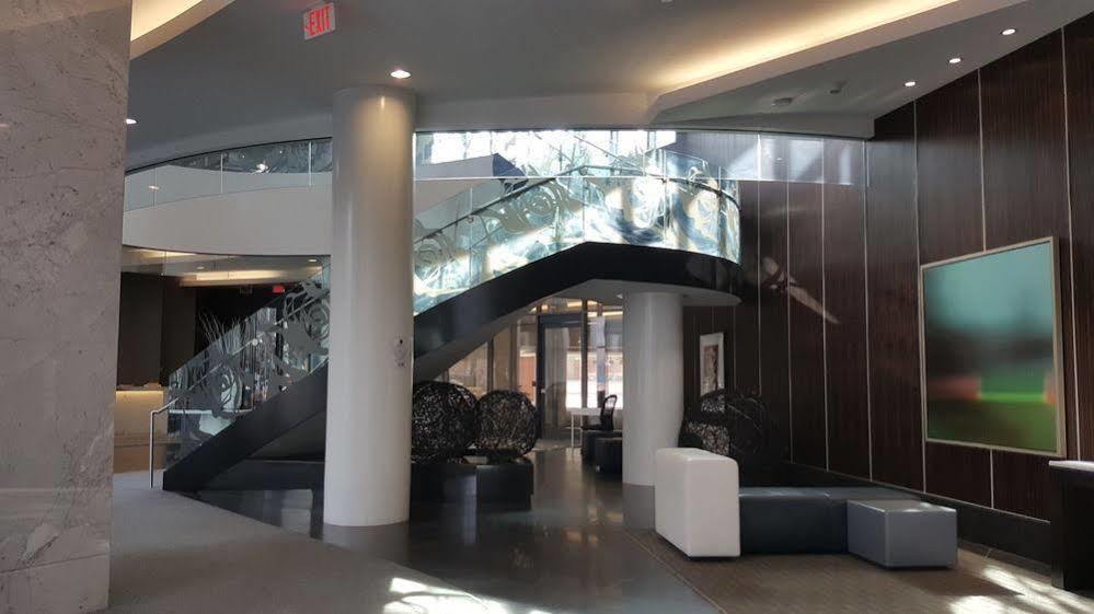 Kashaneh - Yonge Street Hotel 3*
