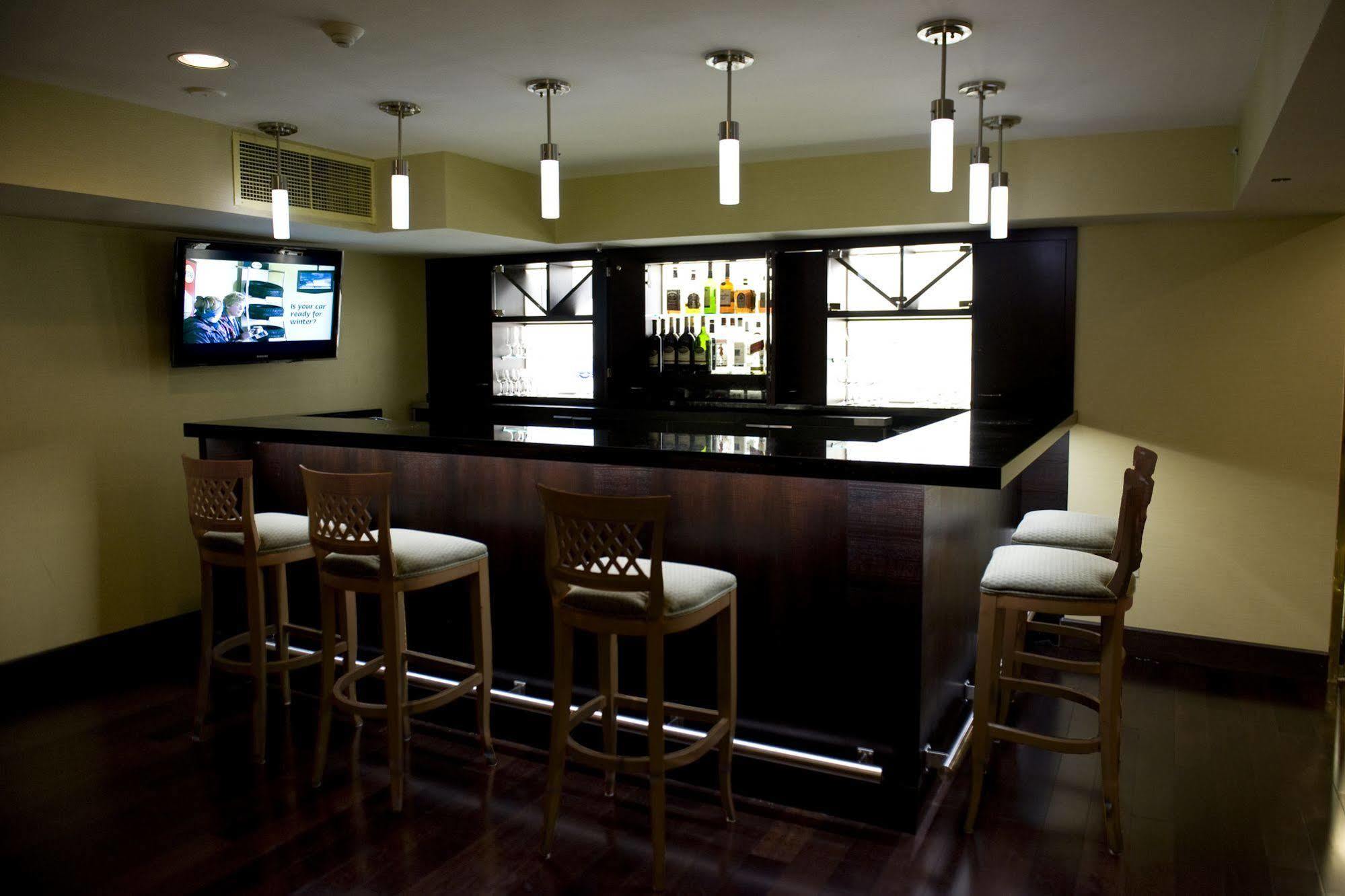 Hampton & By Hilton Downtown Hotel 3*