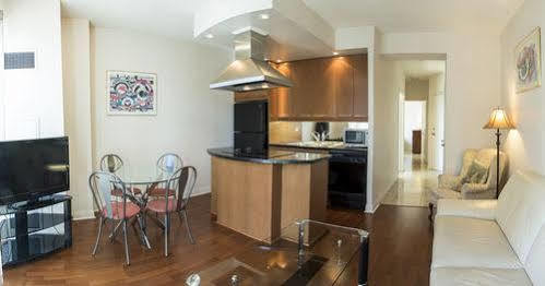 Apartment Tosuites - Elev'n21 Toronto