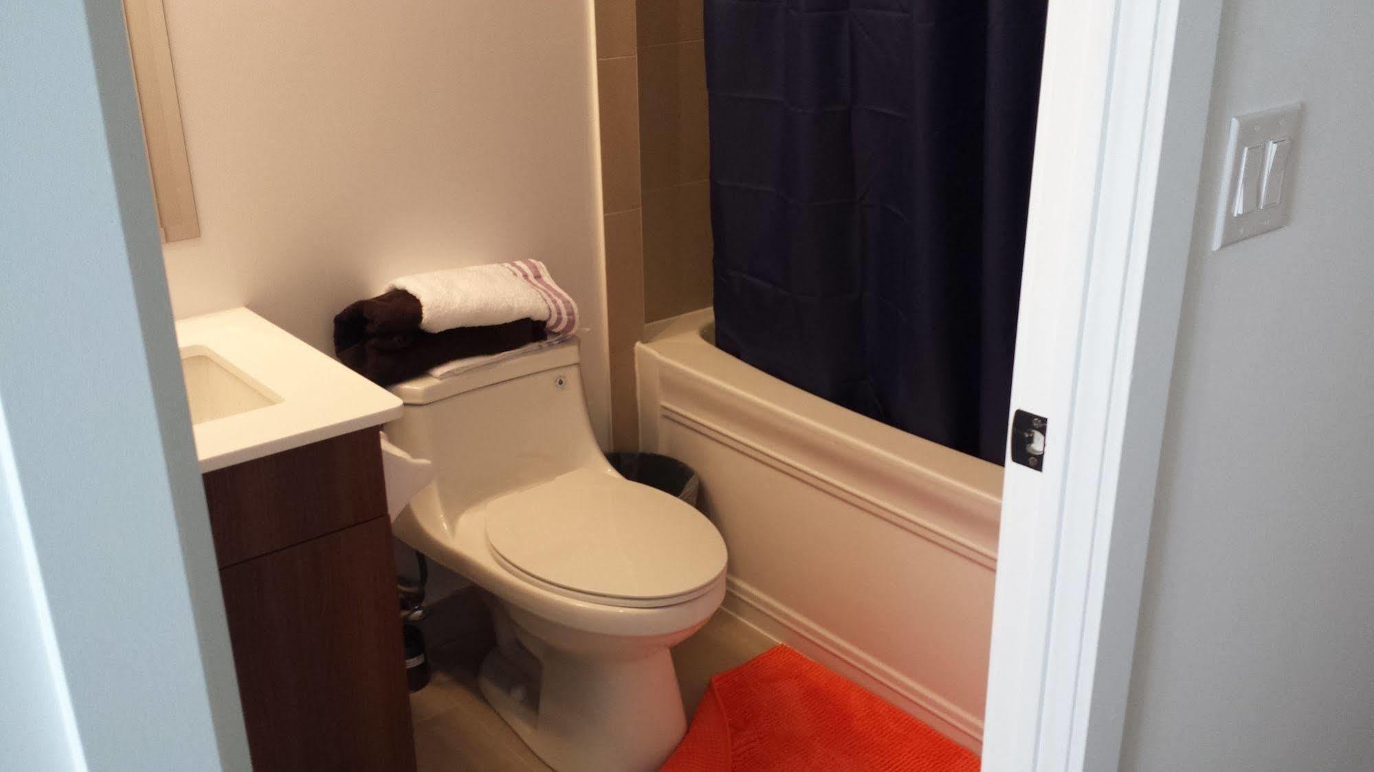 Rcmi Furnished 3* Toronto
