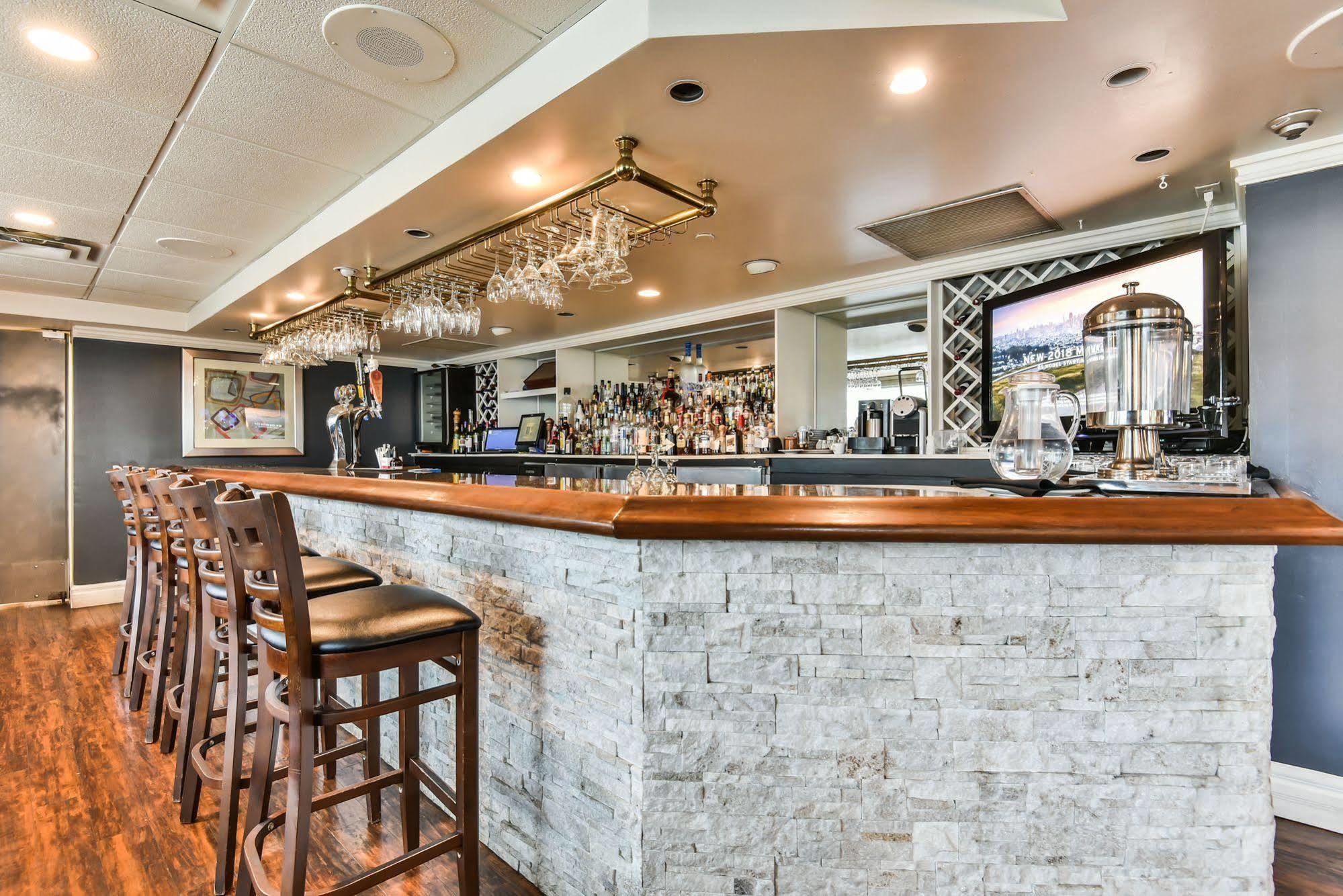 Radisson Airport Hotel Toronto