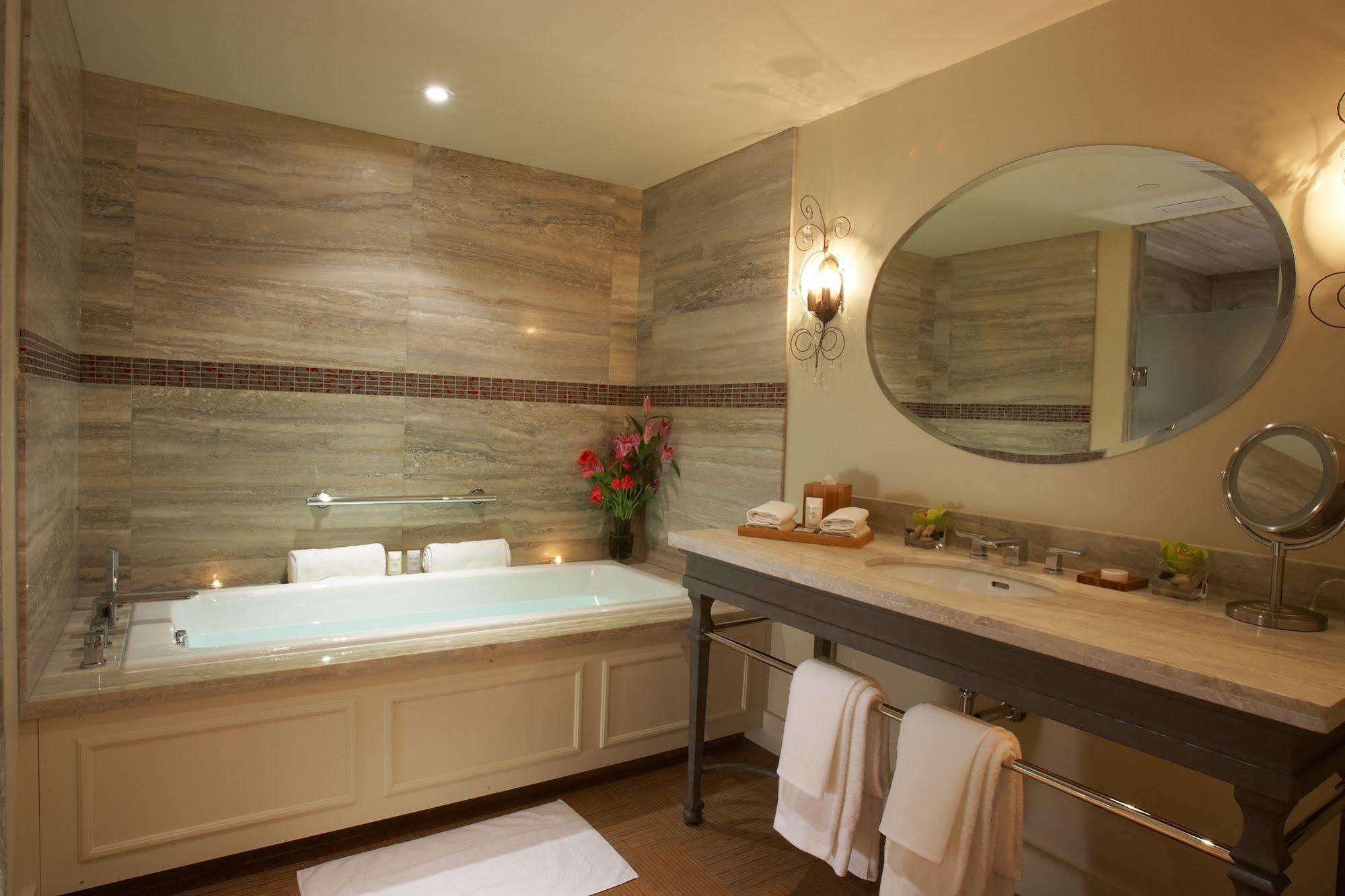 The Ivy At Verity Hotel Toronto