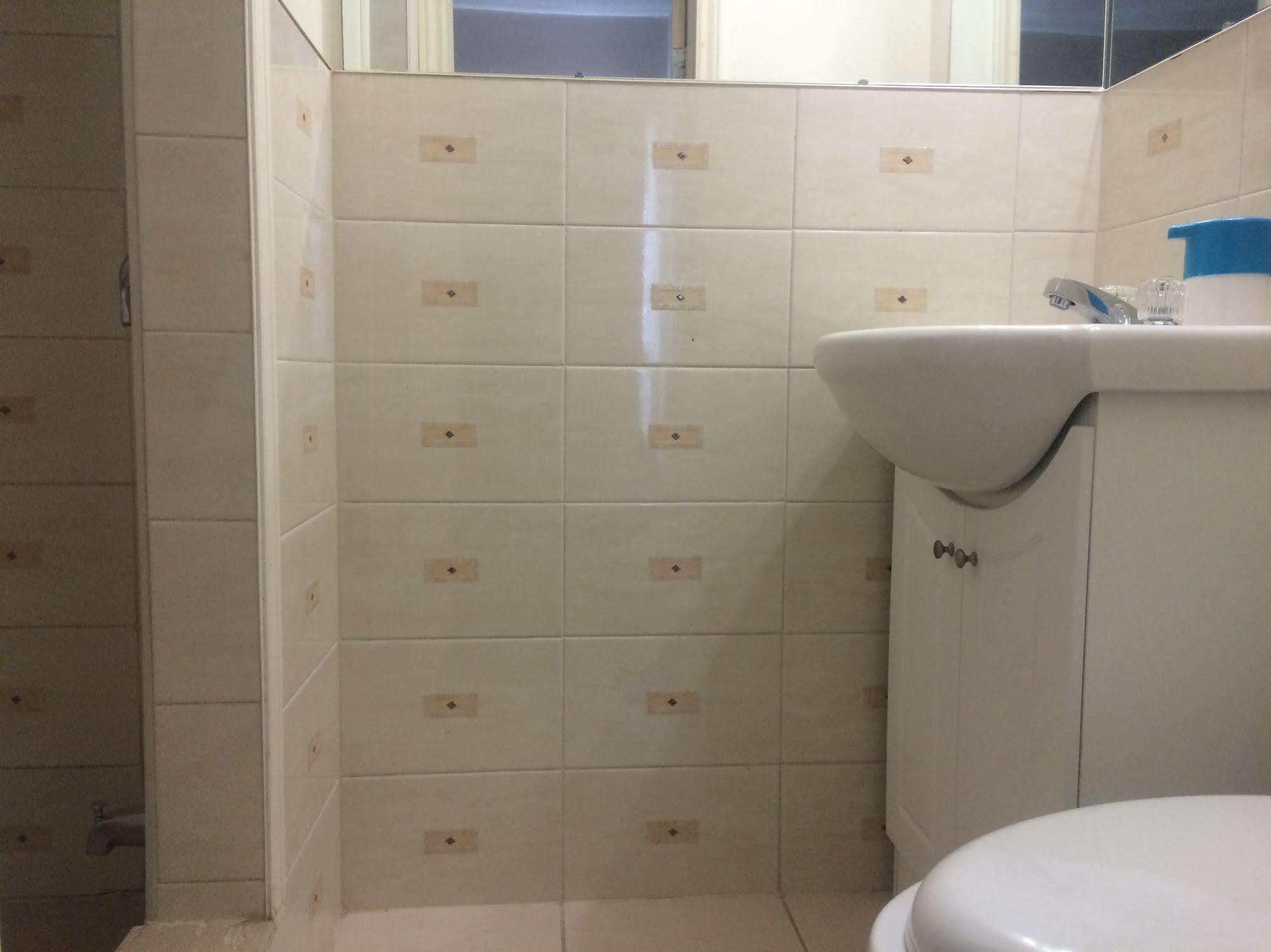 Adas Guest house 2*