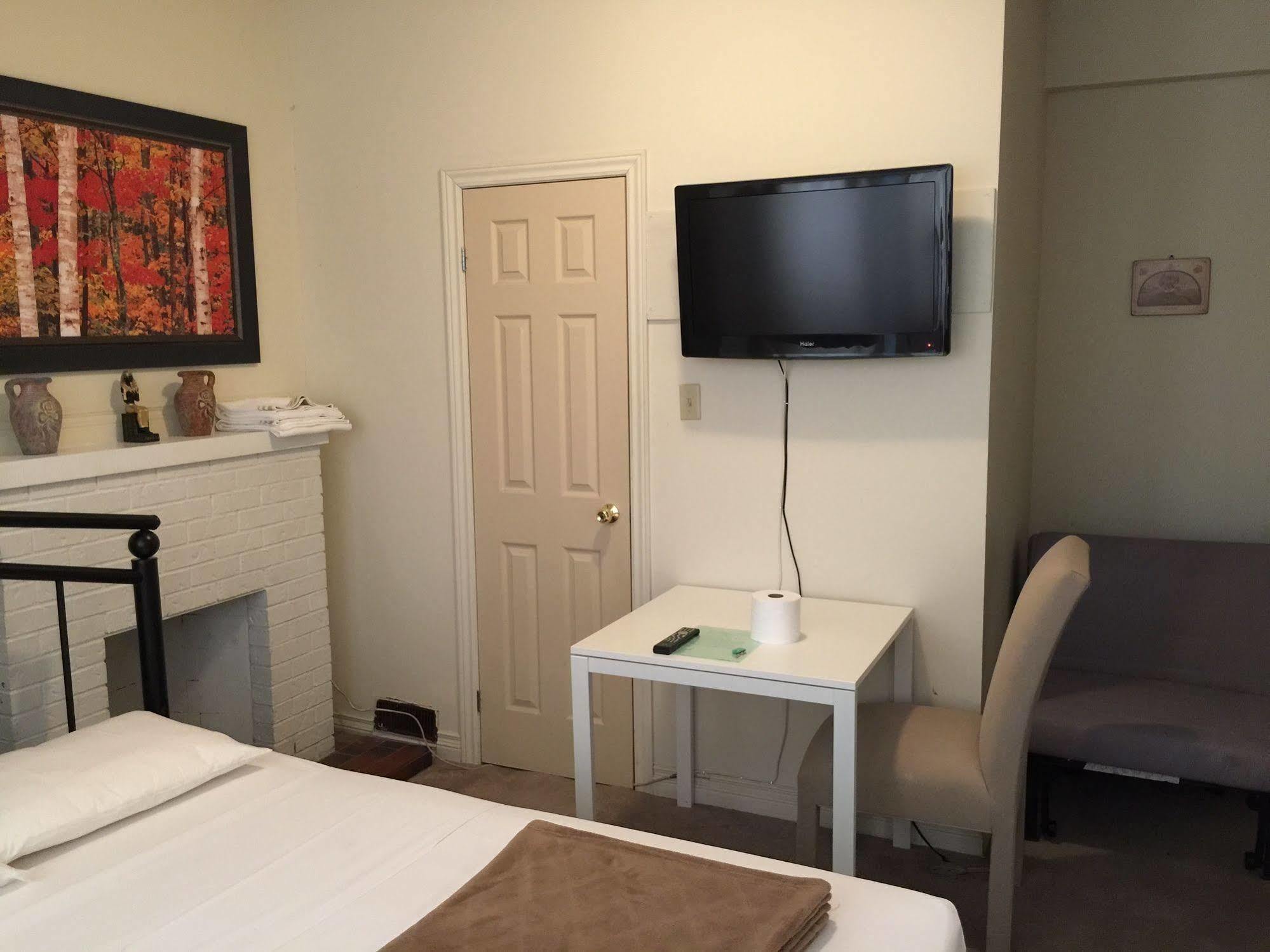 Adas Guest house 2*