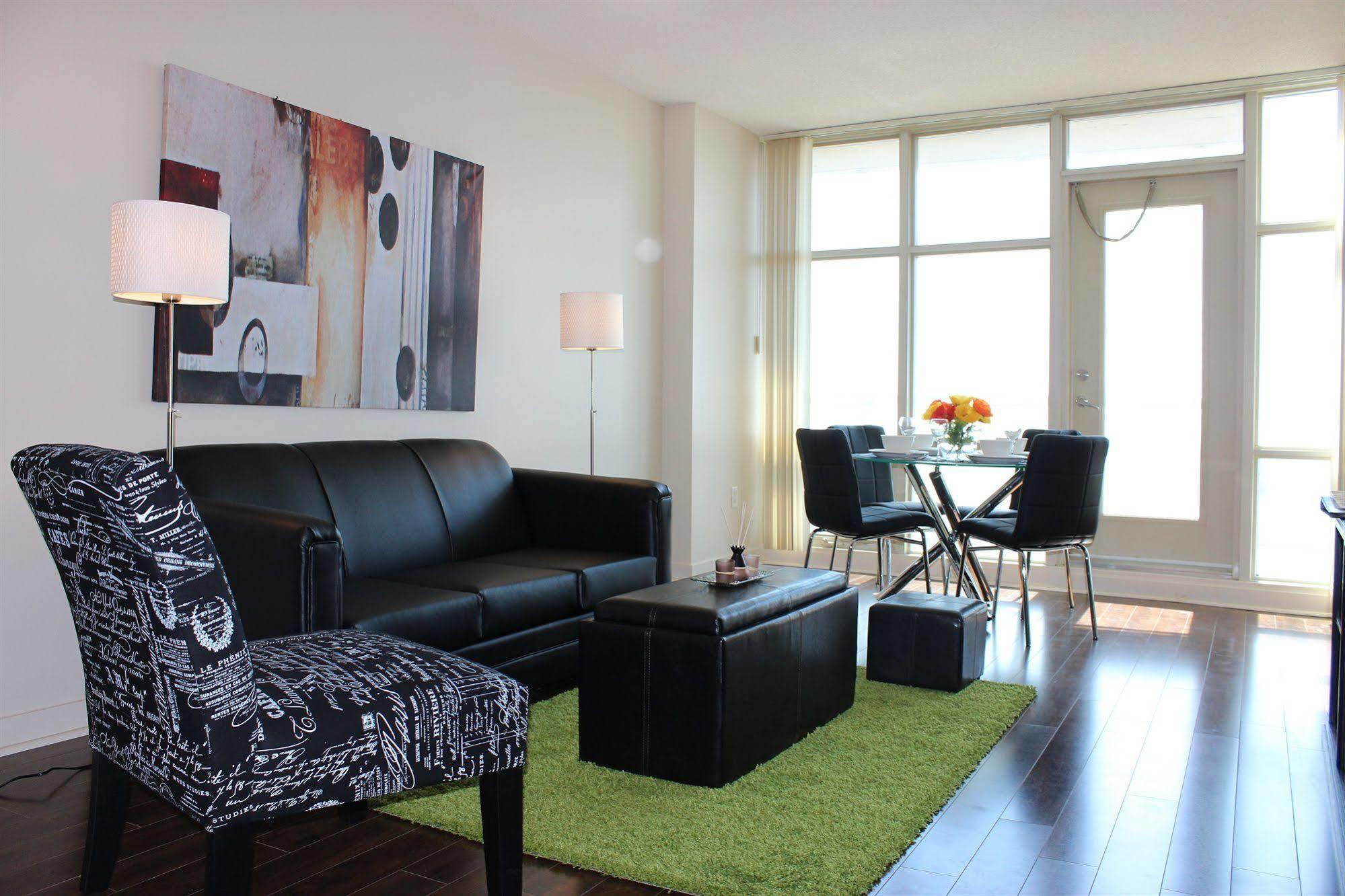 Atlas - Mariner Furnished Apartment