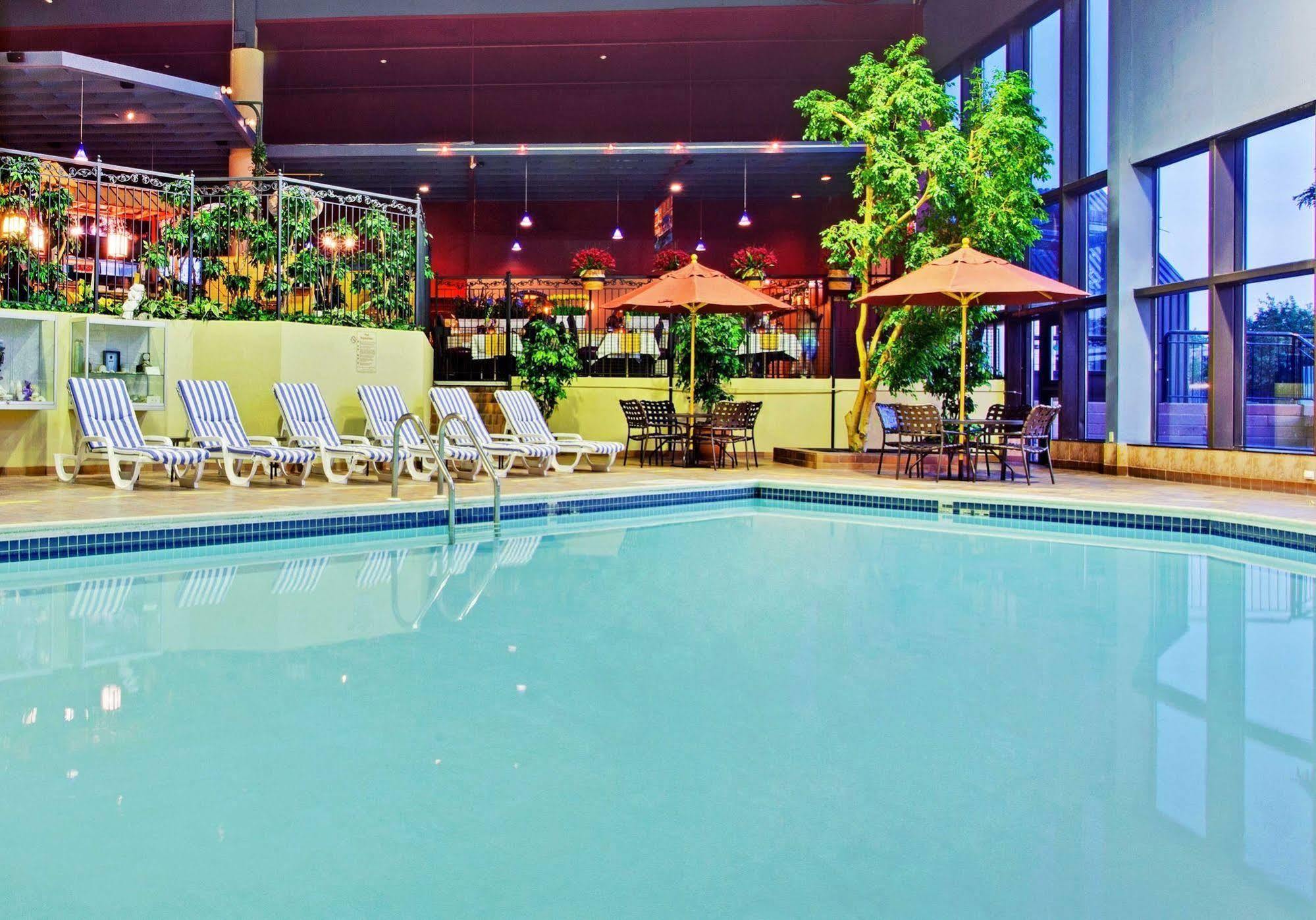 Hotel - Yorkdale Toronto