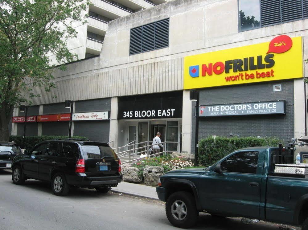 Days Hostel Toronto