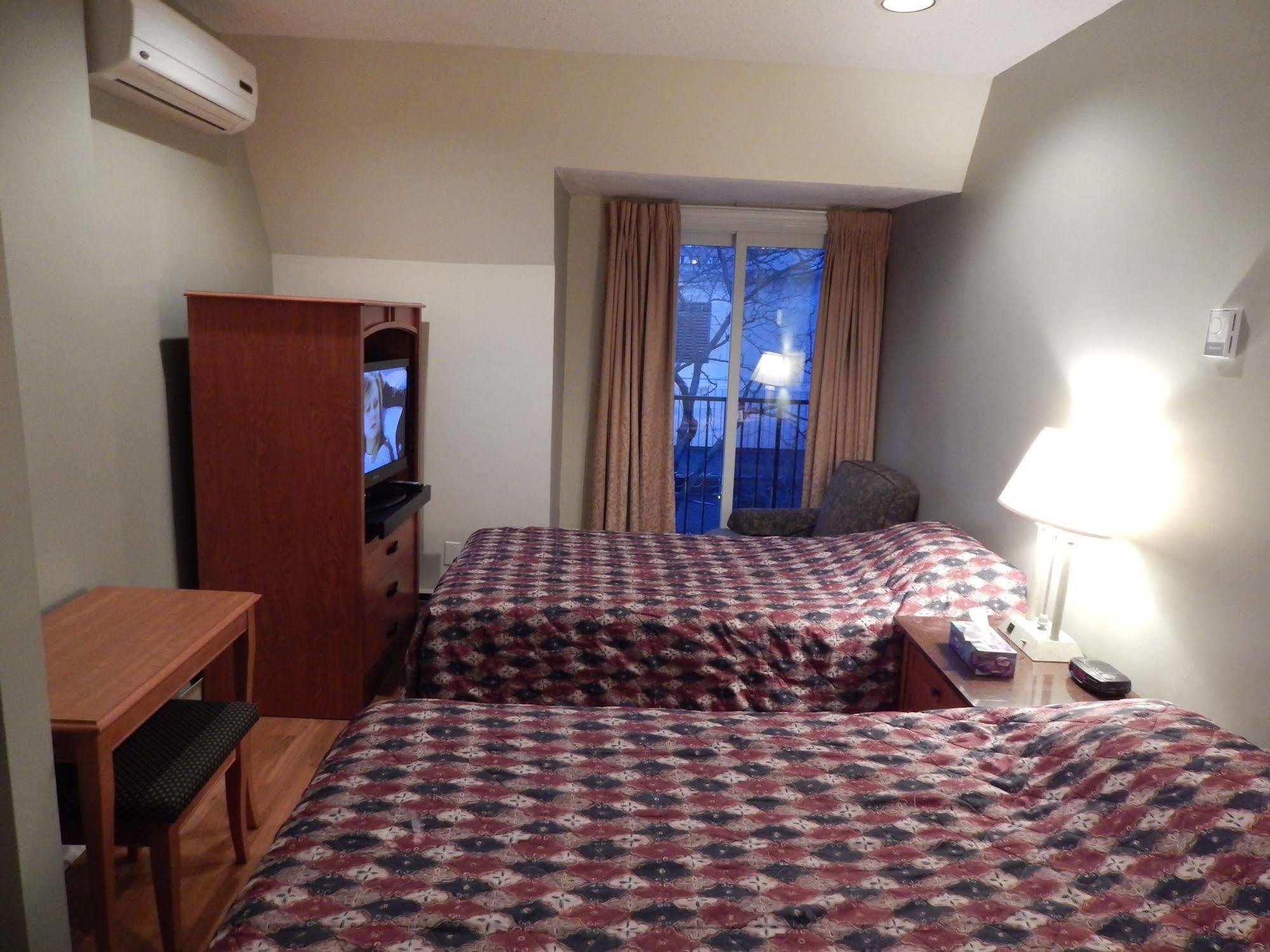 Days Hostel