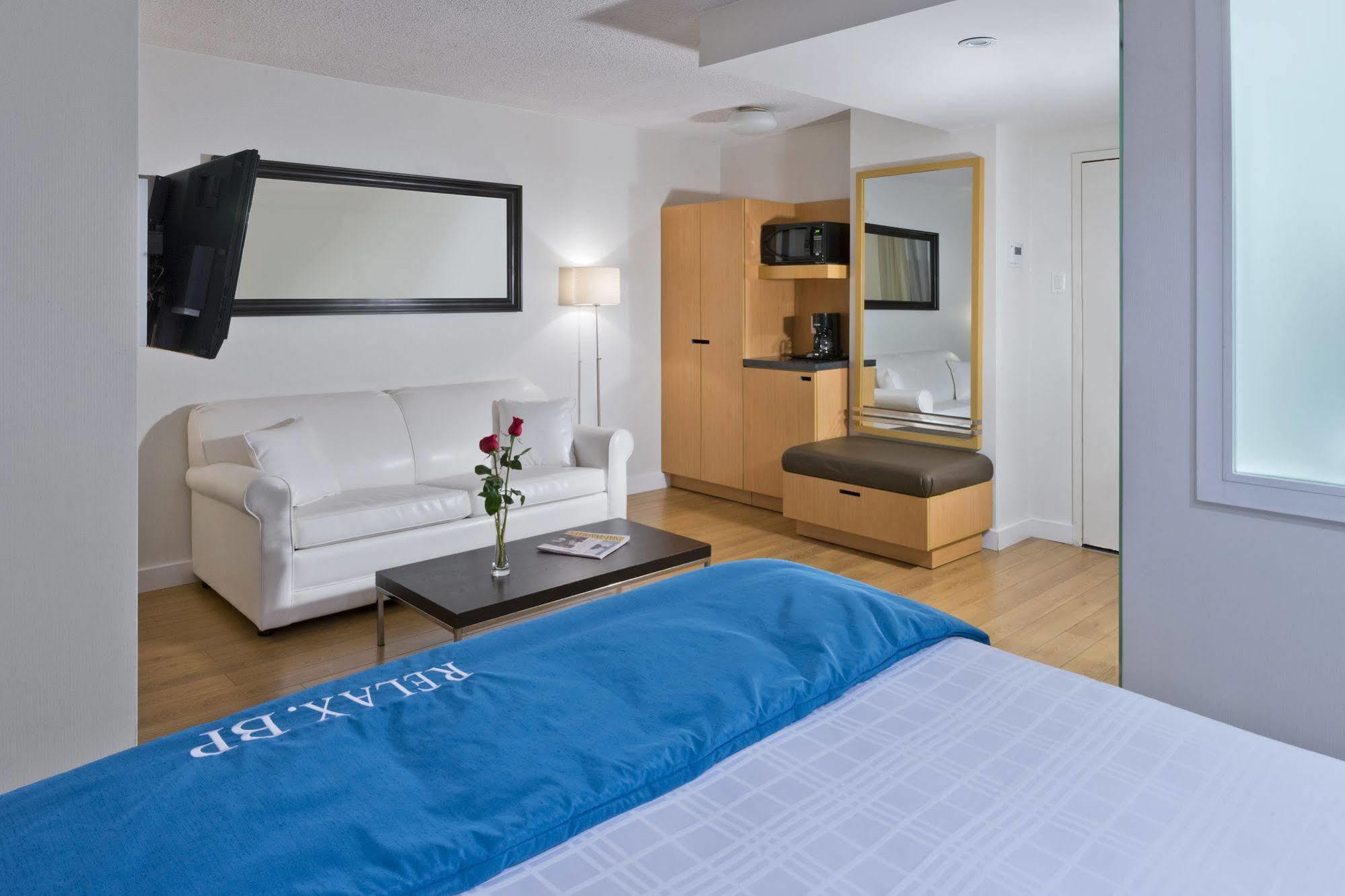 Bond Place 3* Toronto