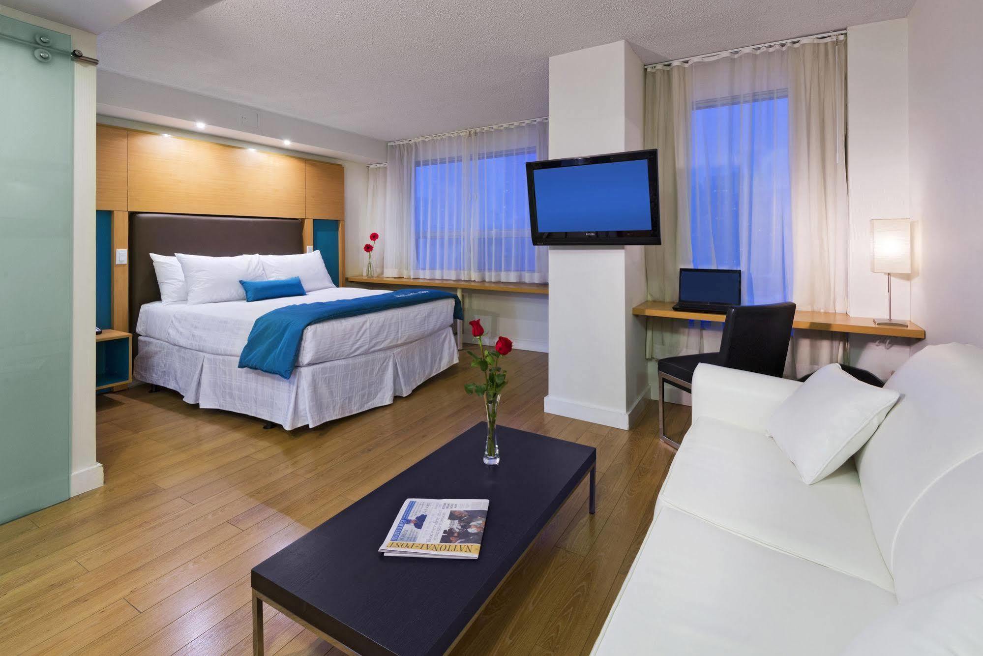 Hotel Bond Place Toronto