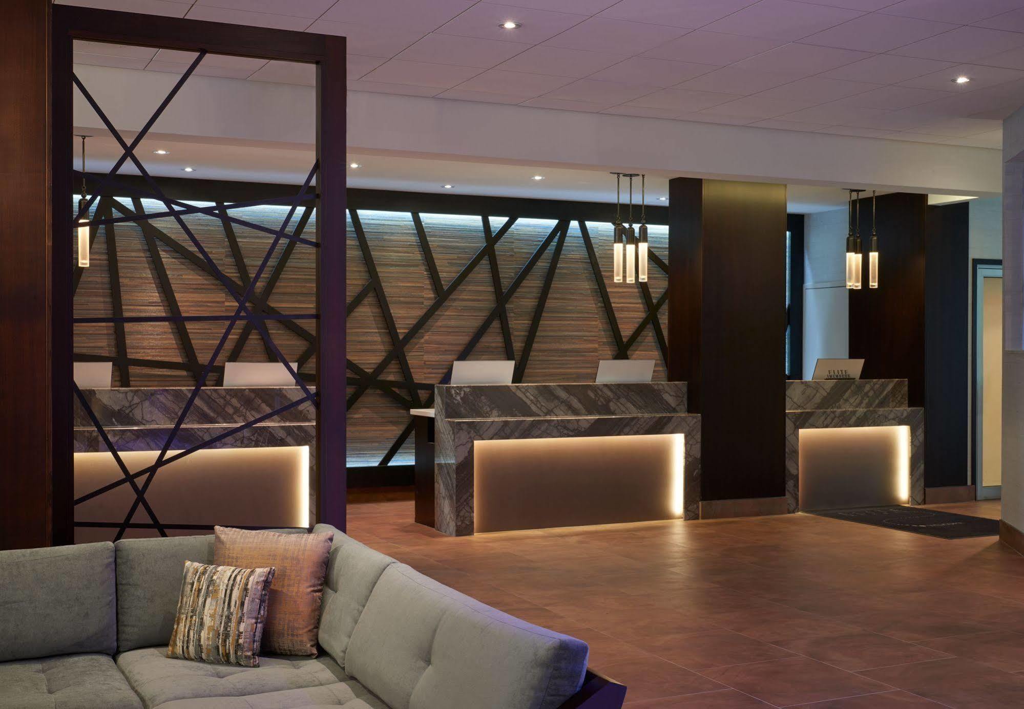 Airport Marriott Toronto