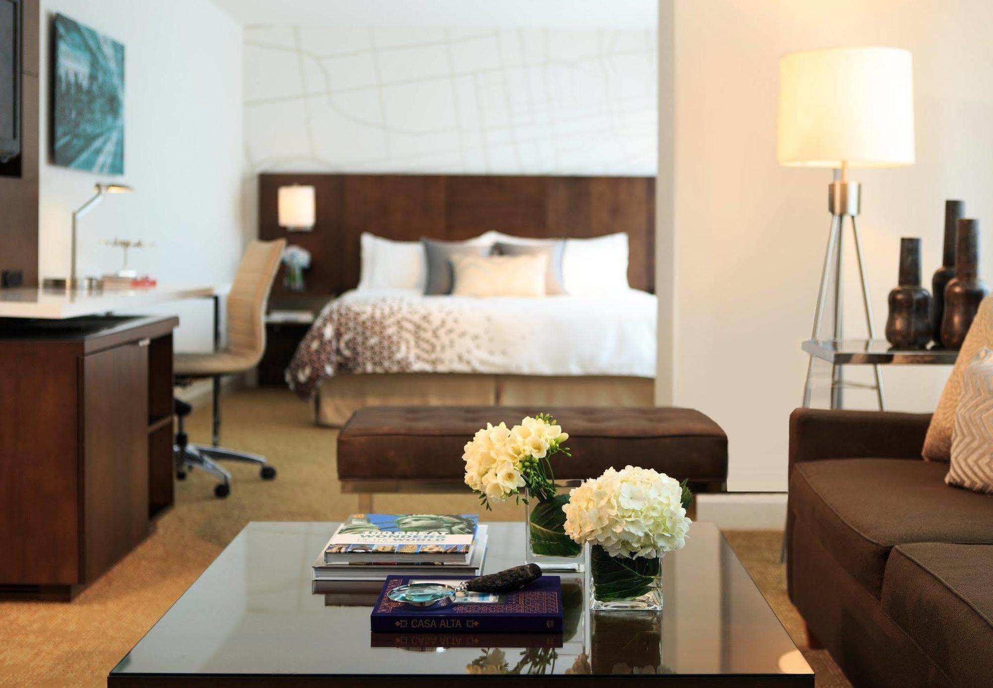 Hotel Marriott Centre 4*
