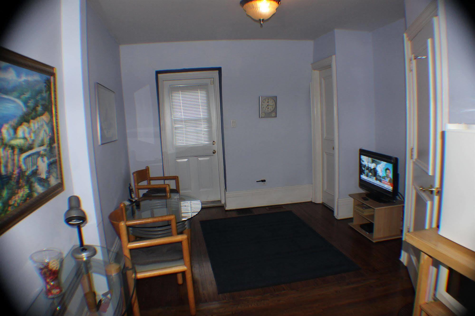 Comfy & Guest house 2*