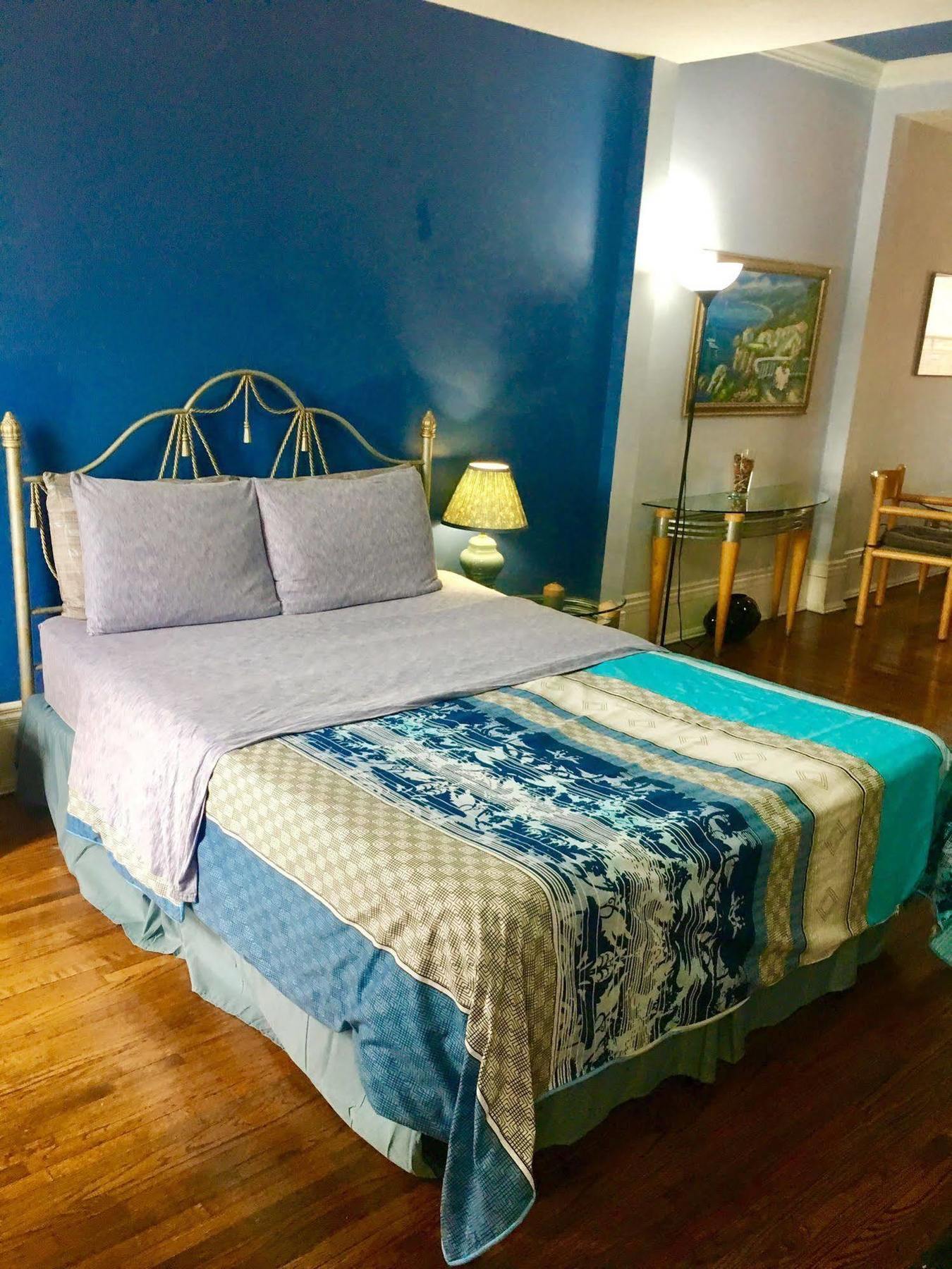 Comfy & Guest house Toronto