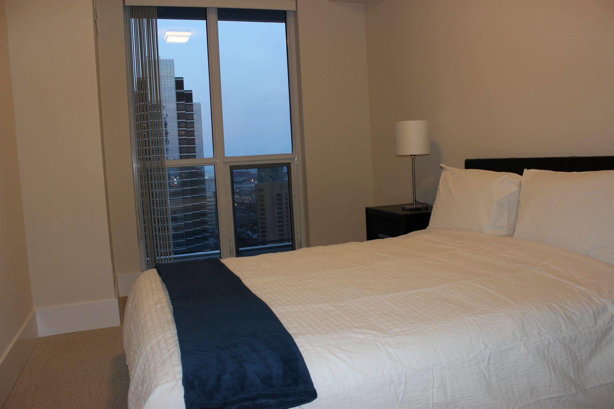 Atlas - Cn Tower & Convention Centre Apartment