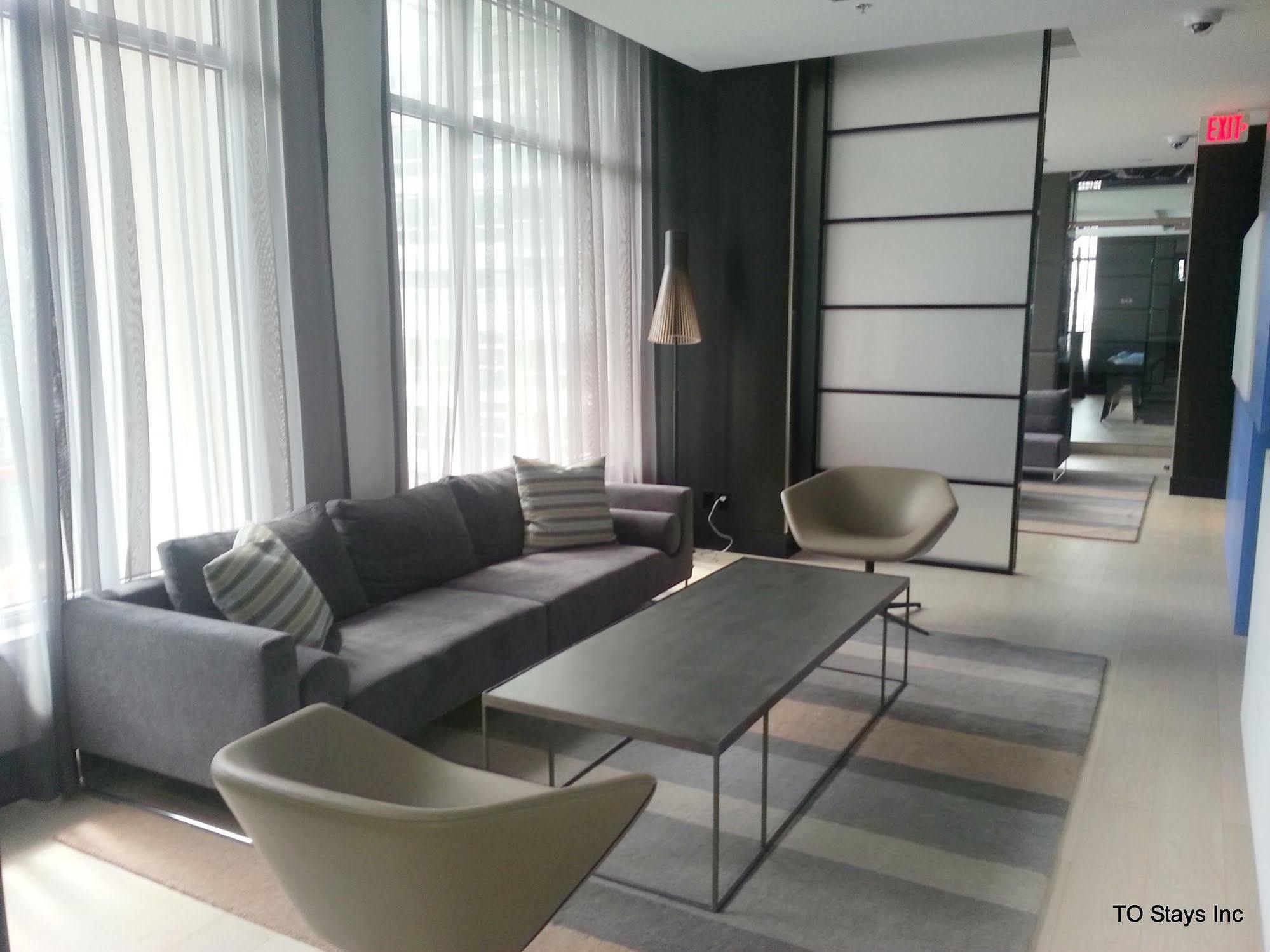 Suites On Simcoe