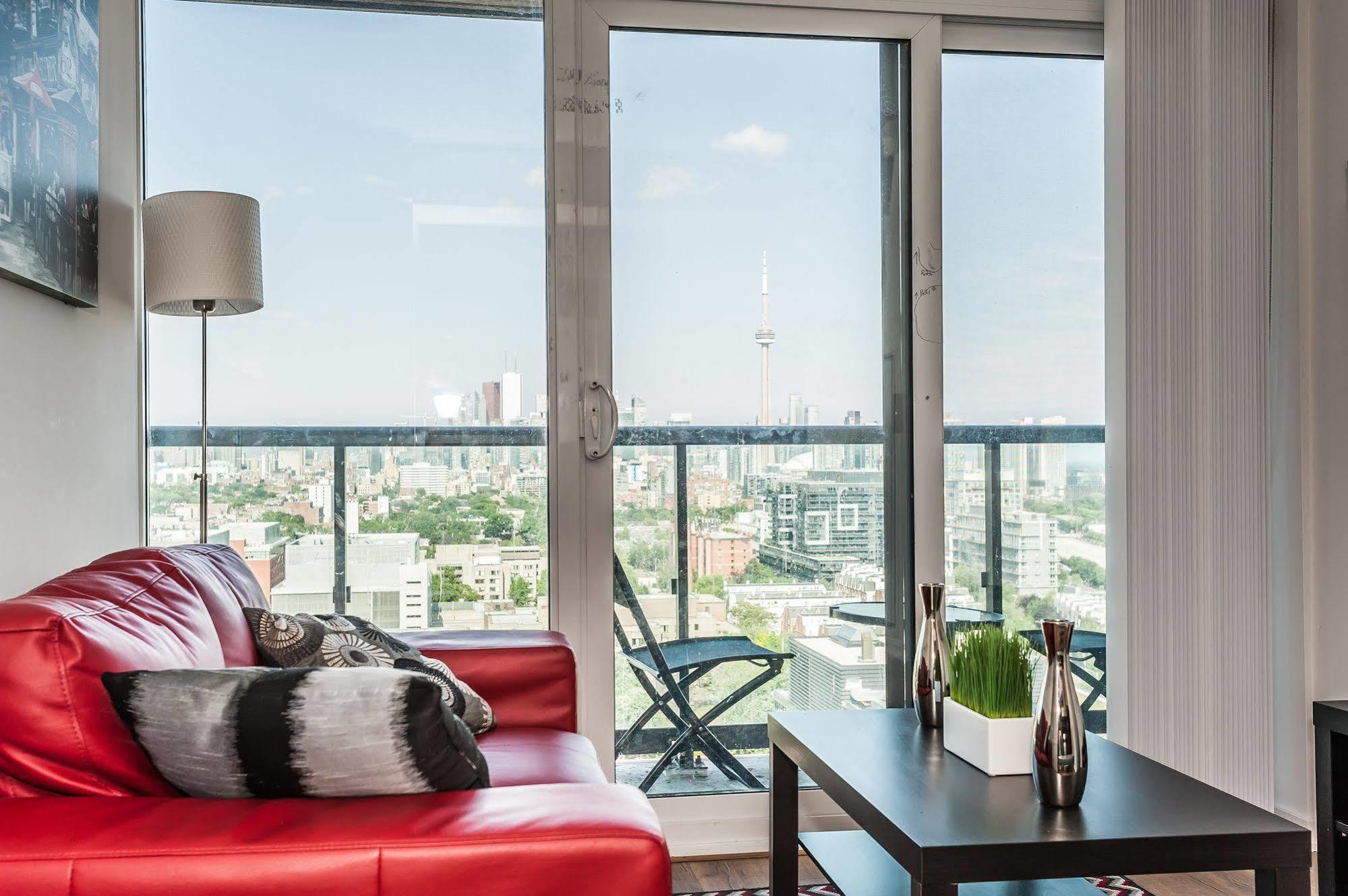 Apartment Soho 2 Bed | 2 Bath Cn Tower View