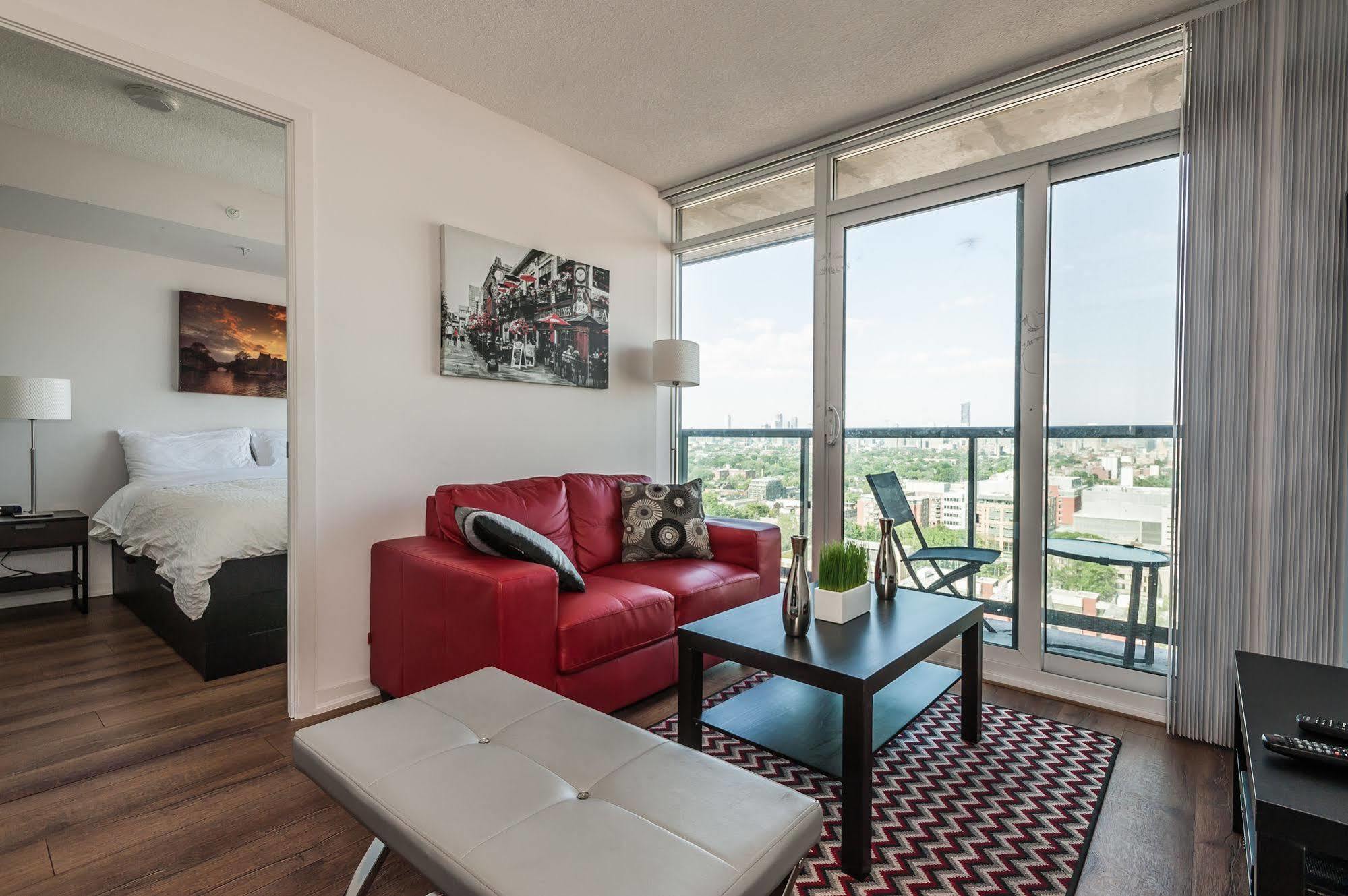 Soho 2 Bed | 2 Bath Cn Tower View