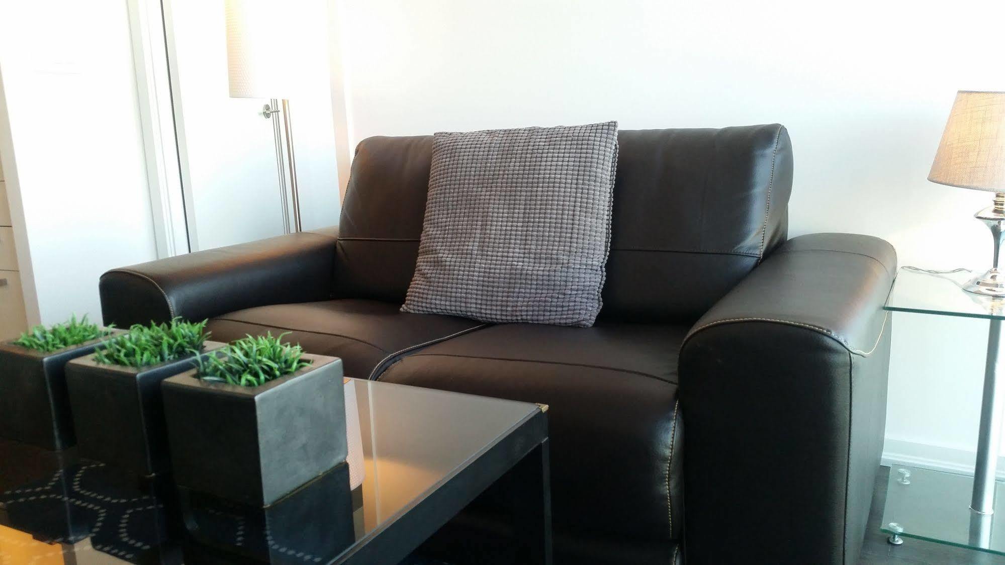Soho 2 Bed | 2 Bath Cn Tower View *