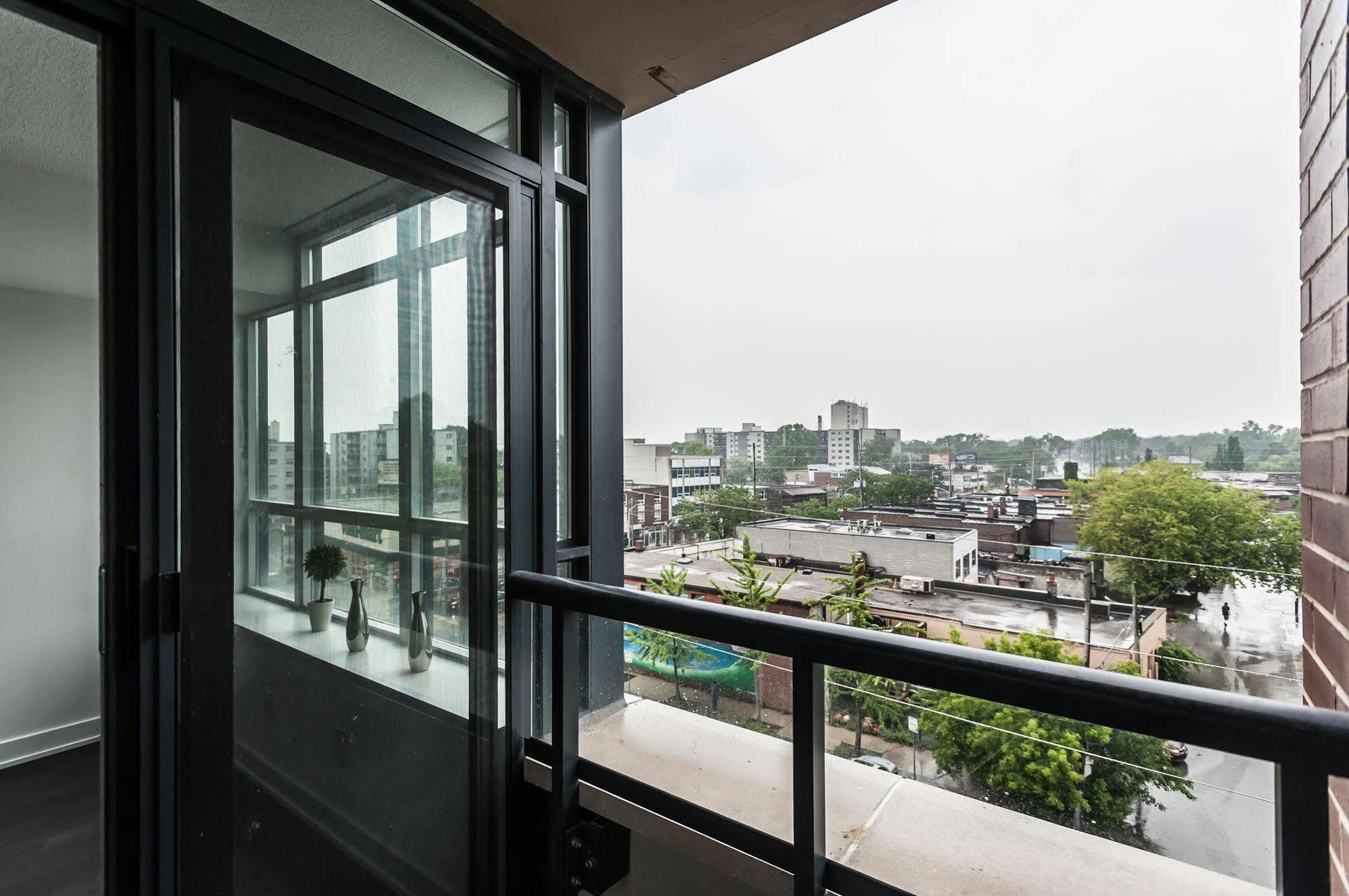 Apartment Life Lakeside Mimico