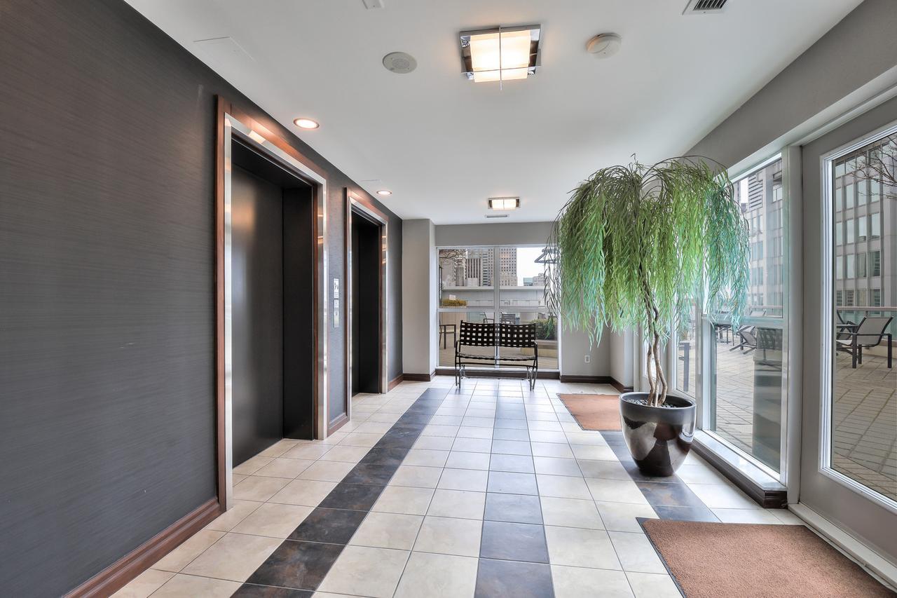 Luxury - Qwest Apartment *