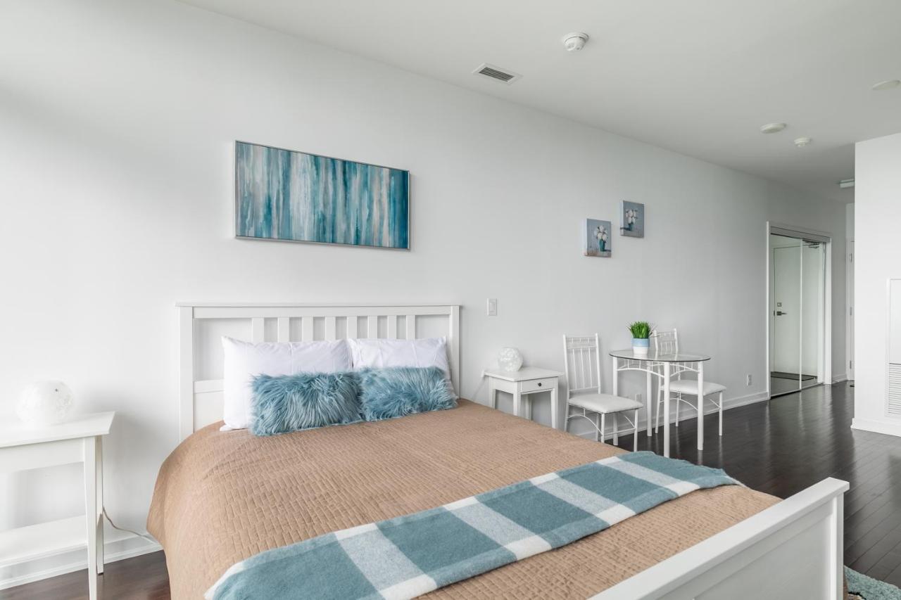 Simply Comfort. Gorgeous Downtown Apartment *