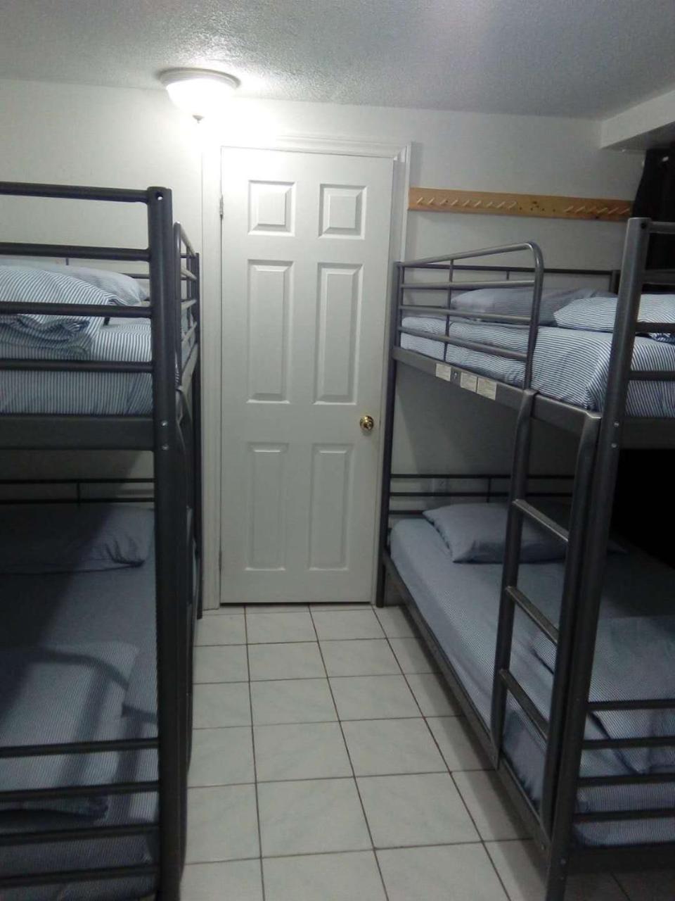 University Apartment Guest house Toronto