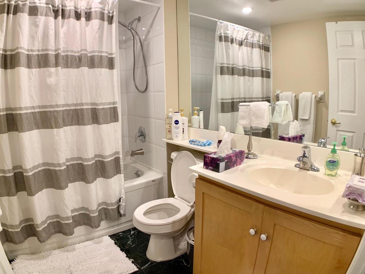 City Stay Condos - Downtown Toronto, Simcoe Street Apartment Toronto