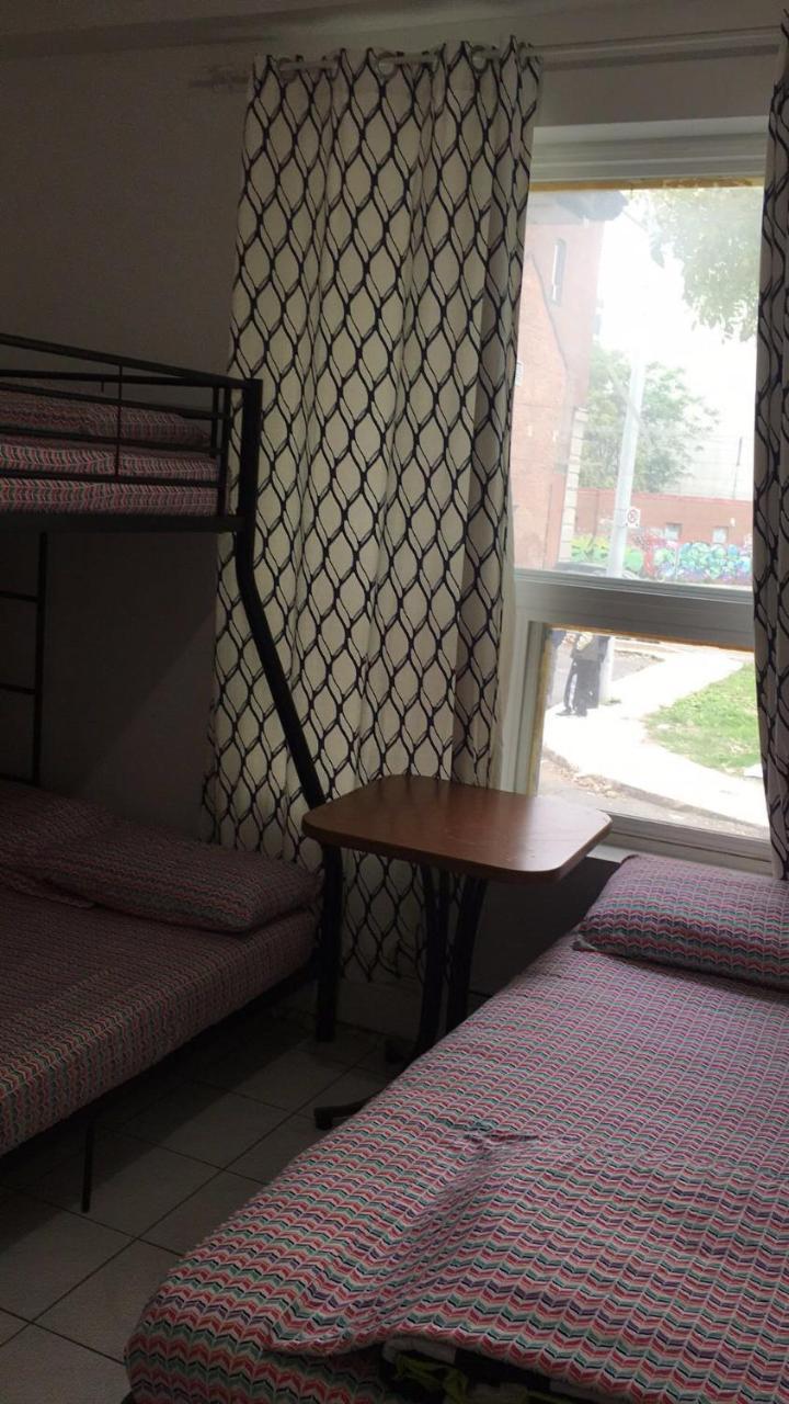 Guest house University Apartment Toronto