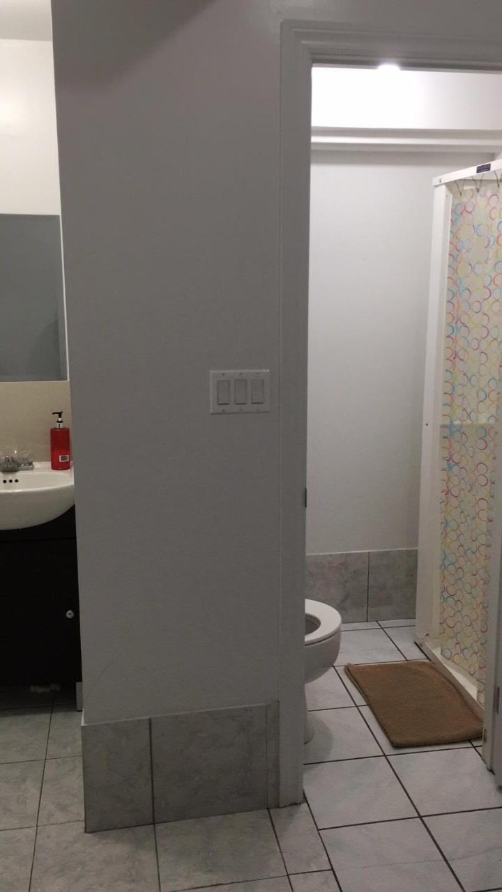 University Apartment Guest house 2*