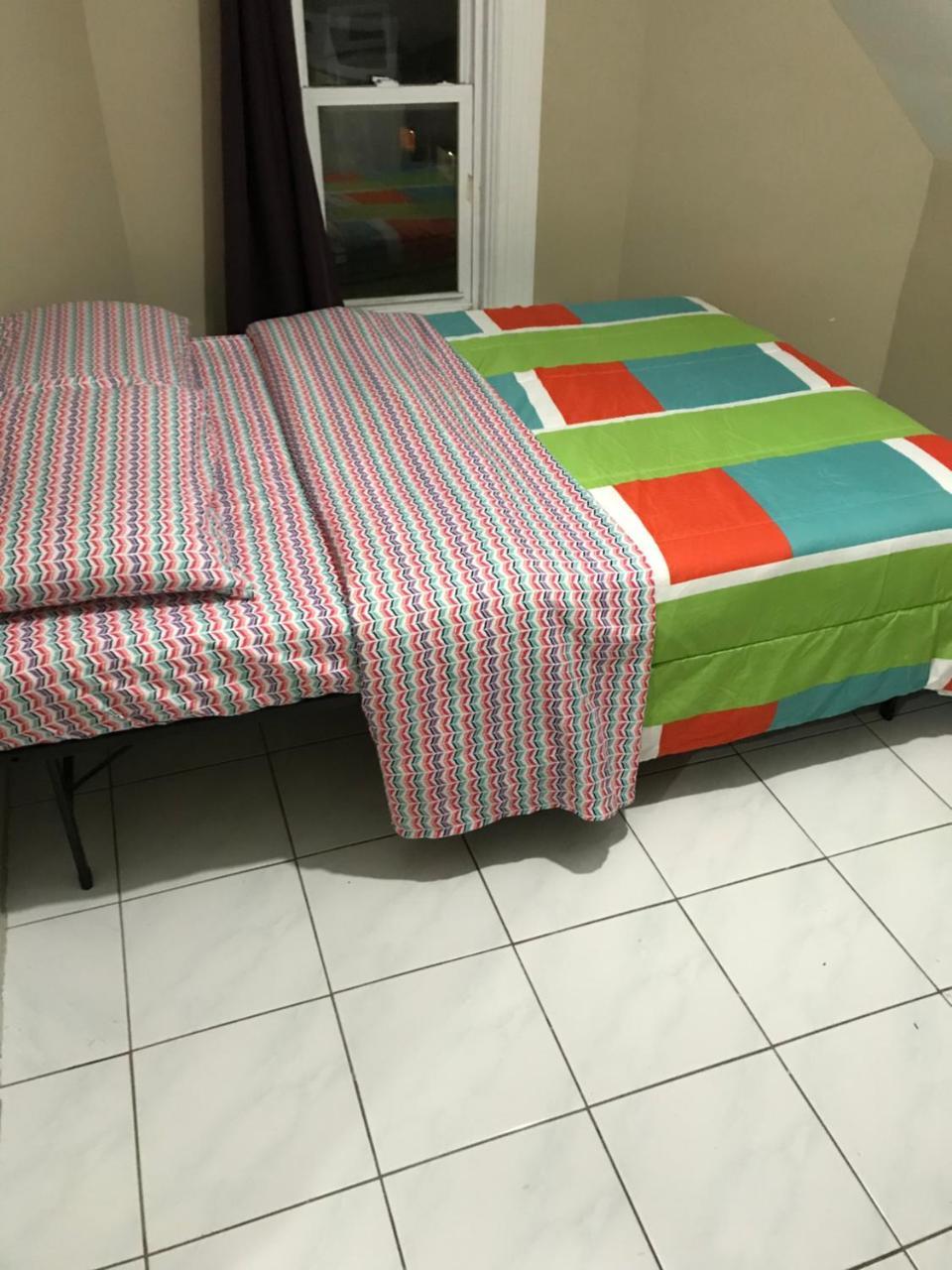 Travellers Guest house Toronto
