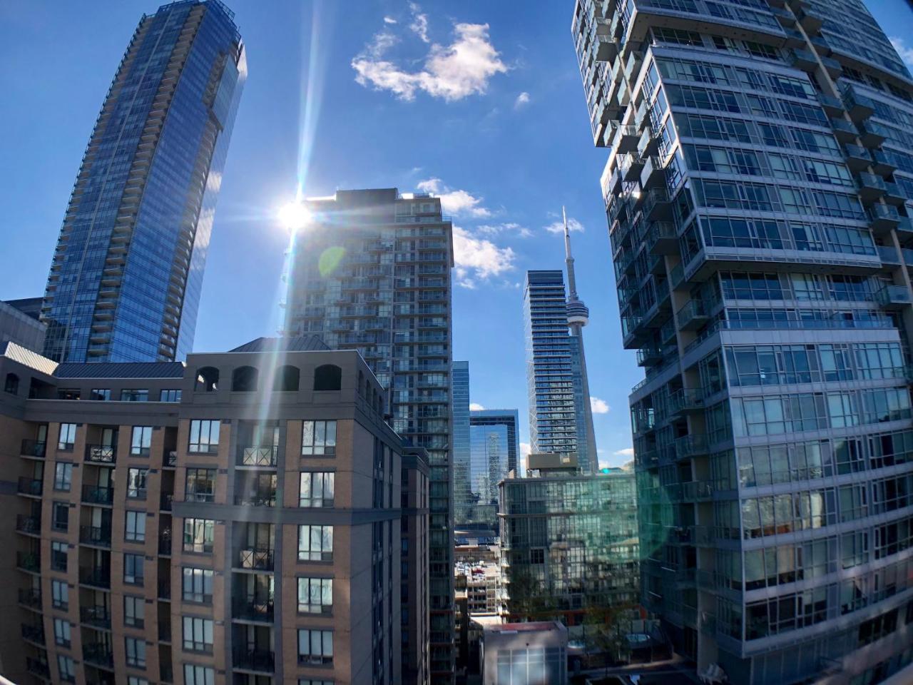 Apartment City Stay Condos - Downtown Toronto, Simcoe Street