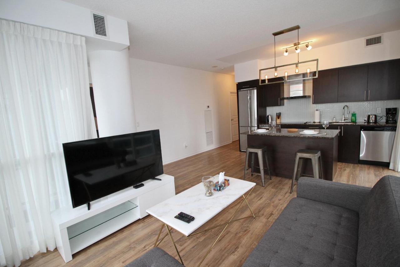 Boutique Suites - Entertainment District, Scotiabank Arena - Downtown Toronto