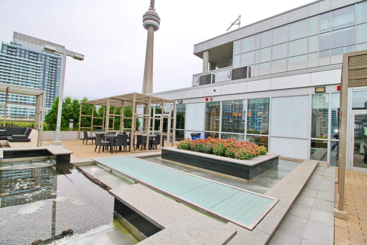 Boutique Suites - Entertainment District, Scotiabank Arena - Downtown Apartment Toronto