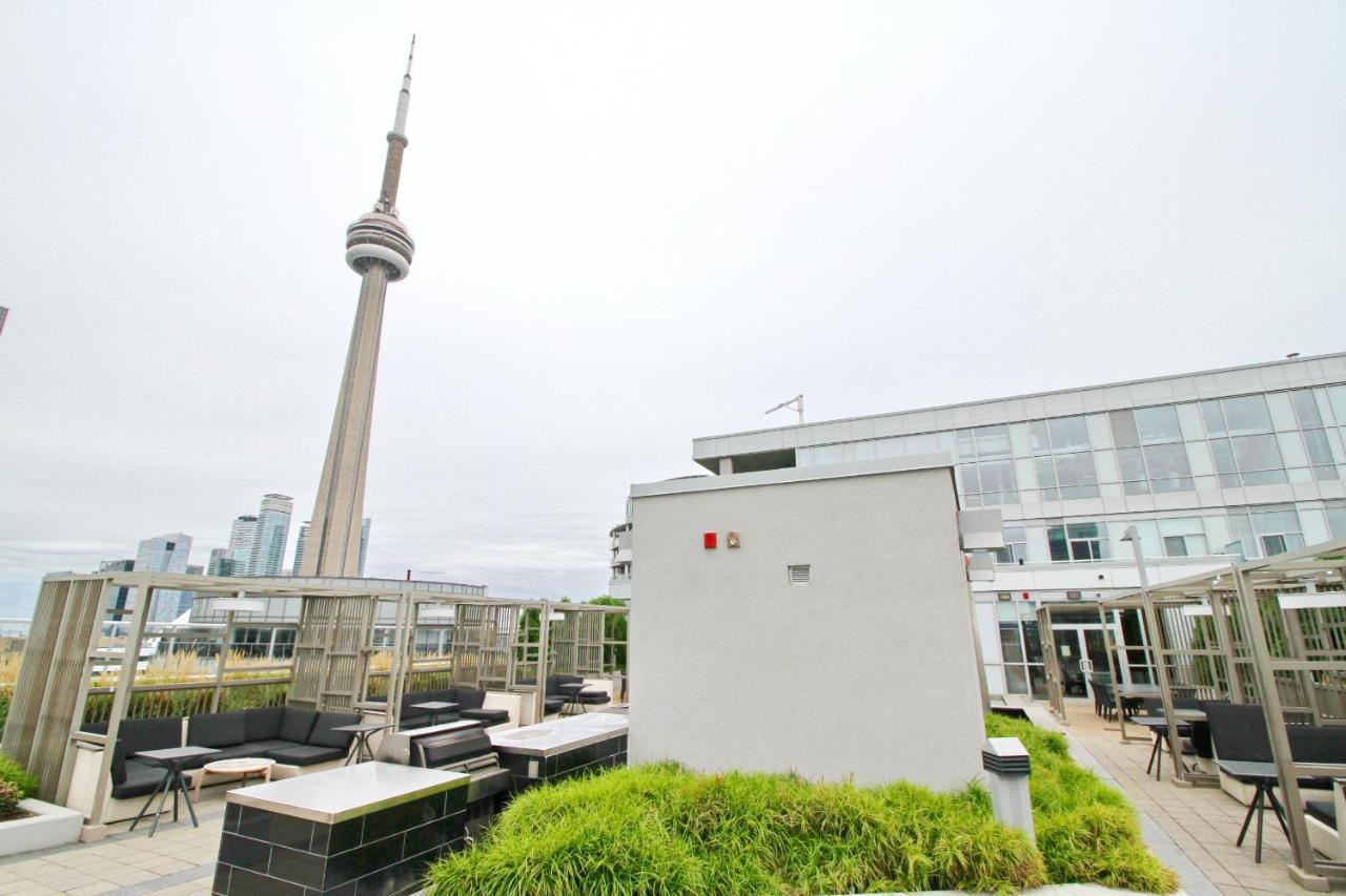 Apartment Boutique Suites - Entertainment District, Scotiabank Arena - Downtown Toronto