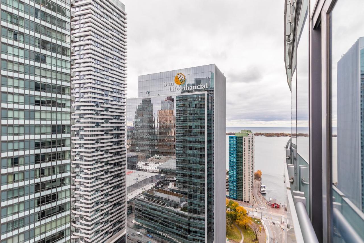 Apartment Simply Comfort. Gorgeous Downtown Toronto