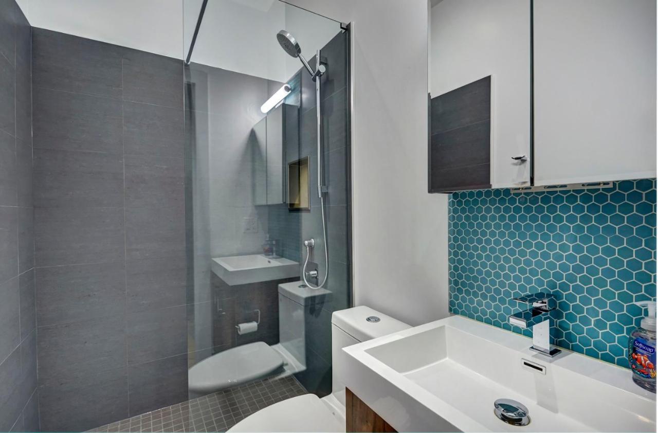 301 Augusta Apartment