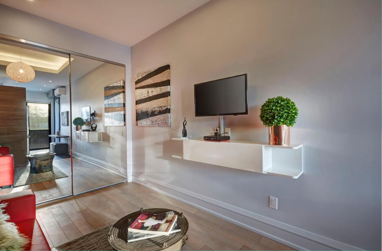 301 Augusta * Toronto