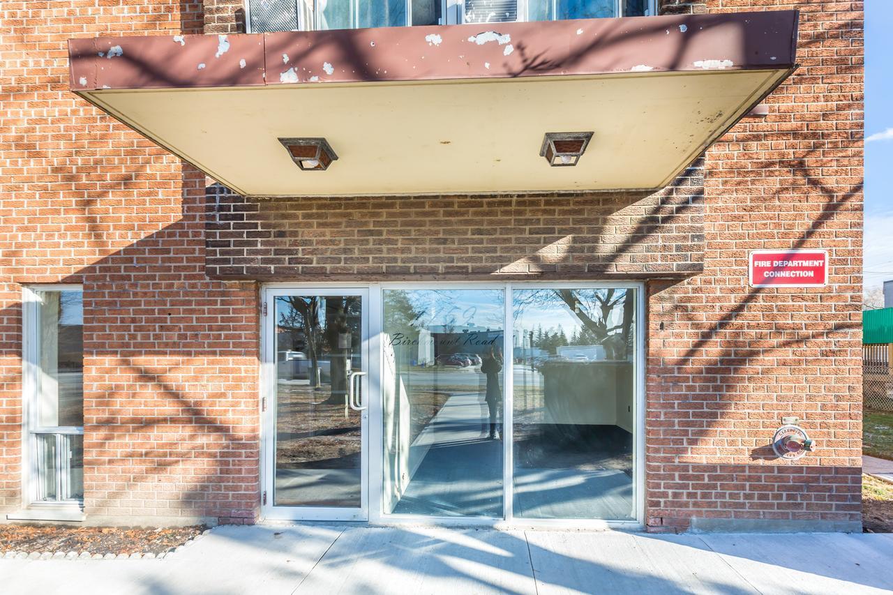 Apartment Furnished Living- Scarborough