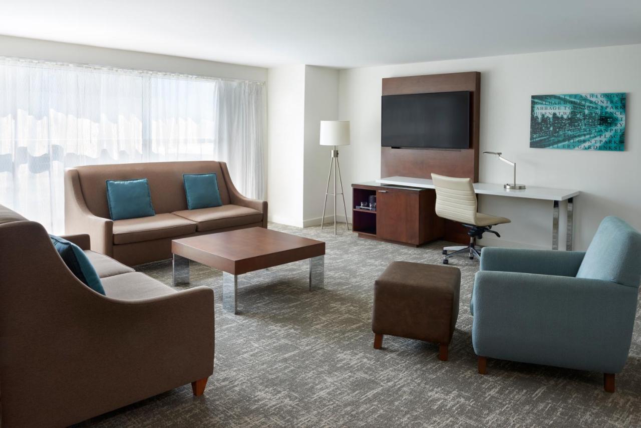 Marriott Centre Hotel