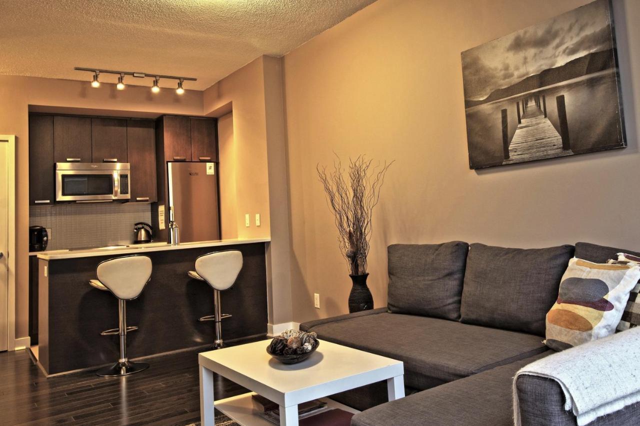 2 Bedrooms & 1 Bedroom Spectacular Apartment *