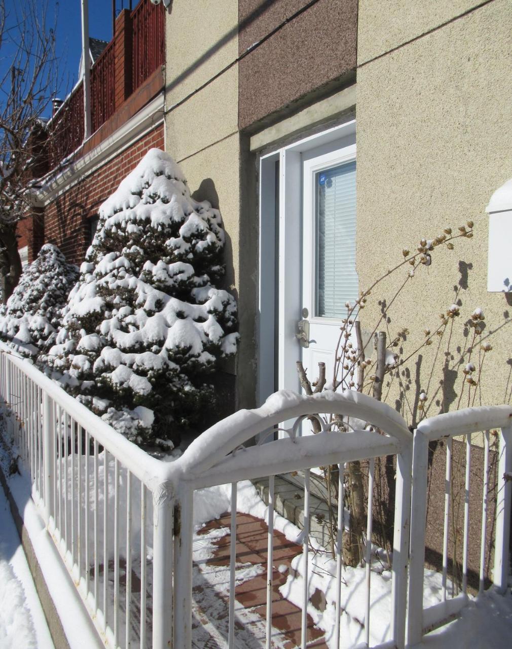 Dovercourt Village Mews Apartment Toronto