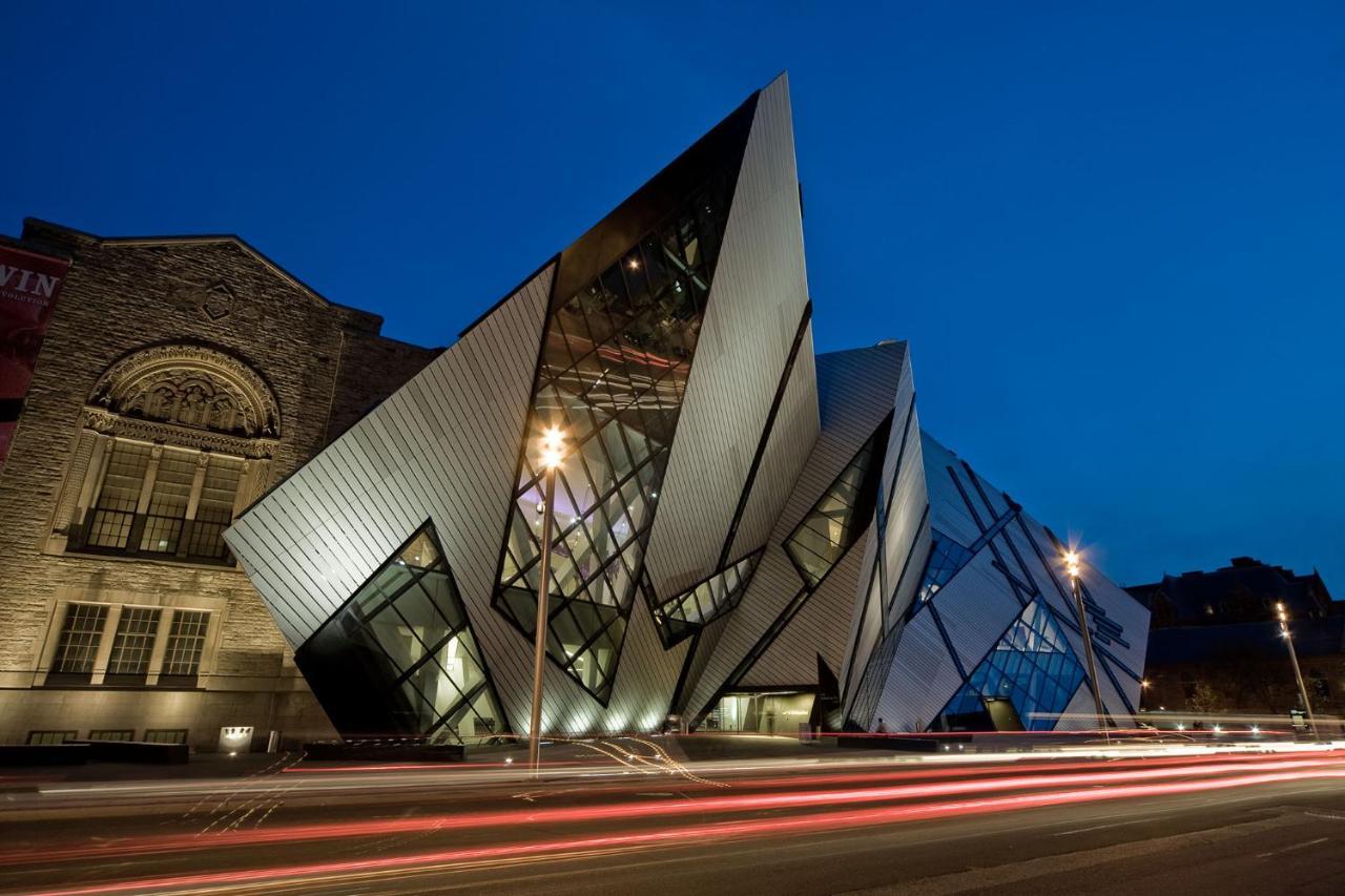 Crown Suites - Downtown Toronto Apartment Toronto