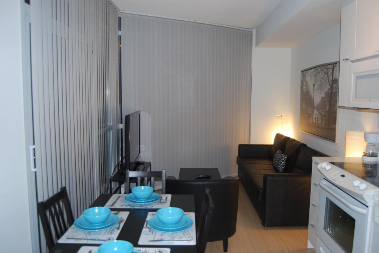 Crown Suites - Downtown Toronto Apartment