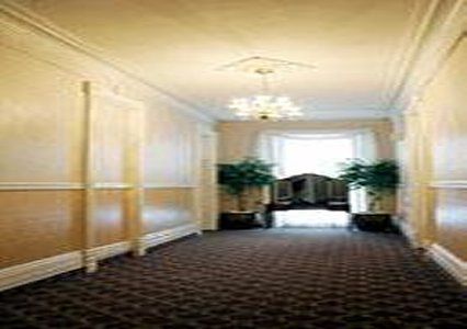 Clarion & Selby Downtown Hotel