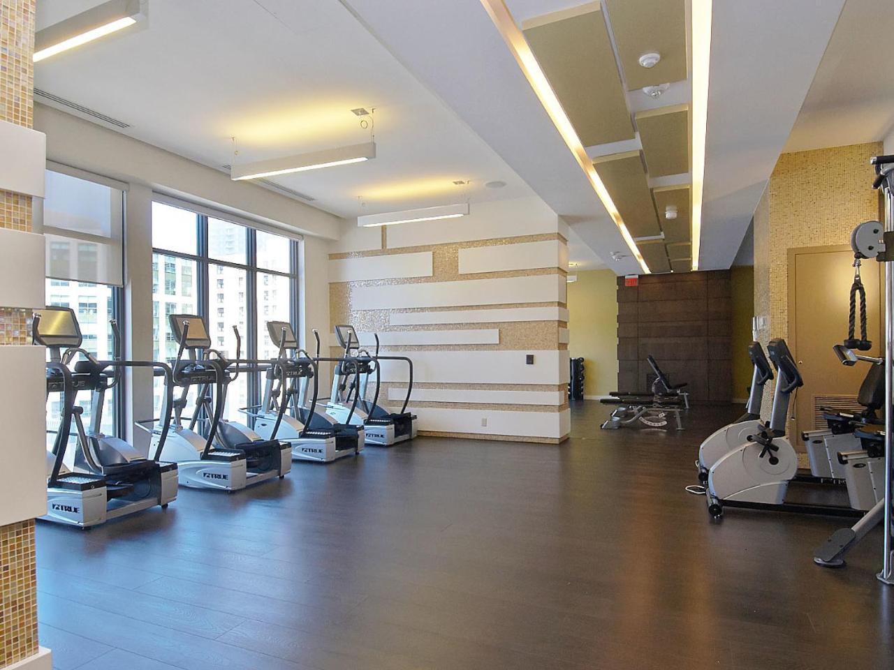 Red Maple Suites - Front Street Apartment *