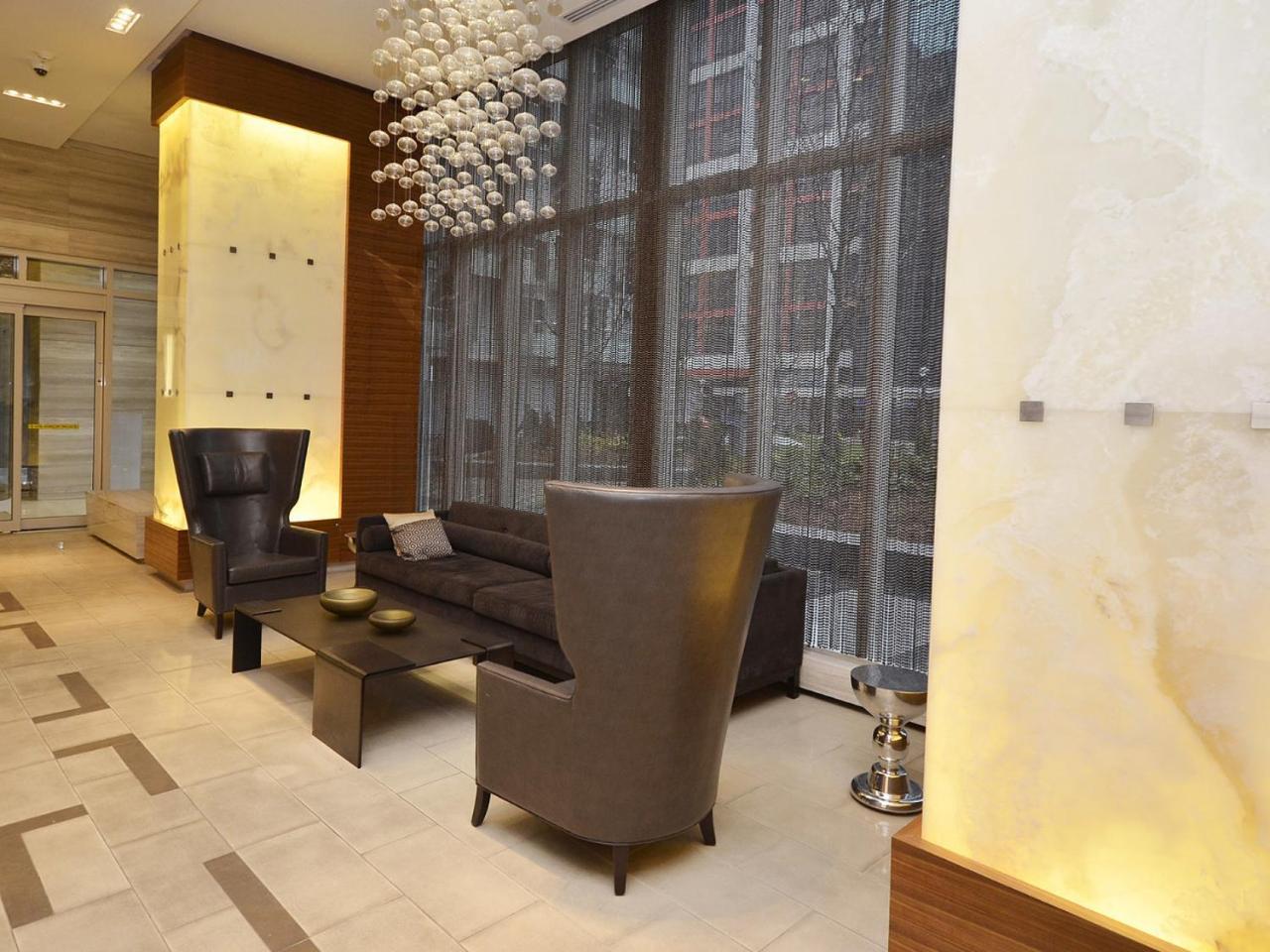 Red Maple Suites - Front Street Apartment *